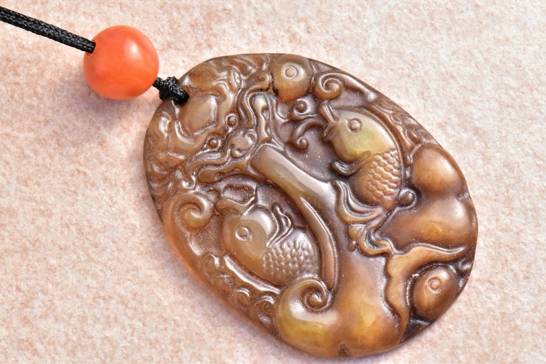 Vintage Jade Mythical Two Fish and Sea God Pendant Necklace with Vintage Jade Beads image 3