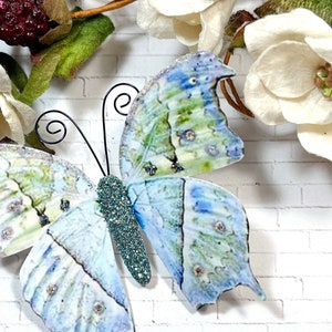 Paper Butterfly Embellishments | Butterfly Die Cuts | Scrapbooking | Wedding Decor | Home & Party Decor | Inspiration