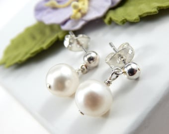 Pearl Earrings,Pearl Drop Earrings,Freshwater Pearl Earrings,June Birthstone Earrings,White Pearl Earrings