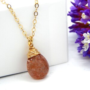 Sunstone Necklace, Sunstone Jewelry,Gold Filled Necklace, Wire Wrapped Gemstone Necklace,Sunstone Pendant,Natural Sunstone