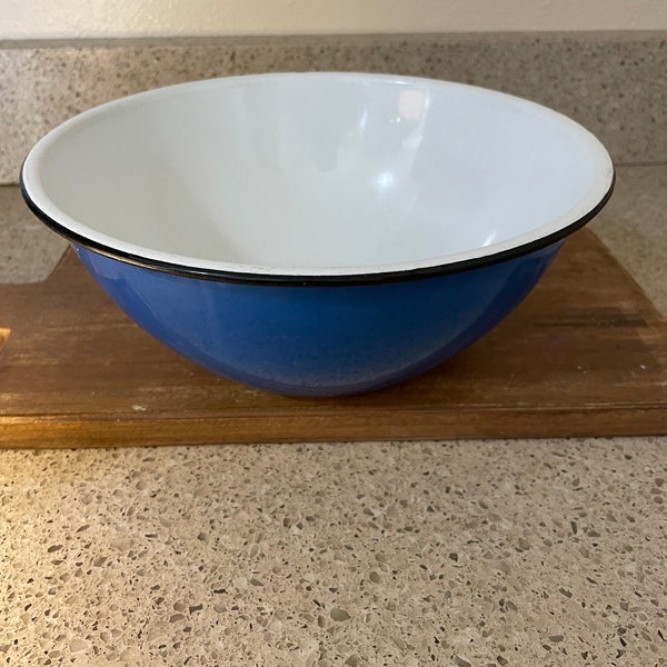 Medium sized Vintage blue and white enamel ware bowl
