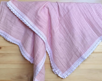 Baby Rosa Musselin Swaddle Decke mit Baumwoll-Spitzenborte
