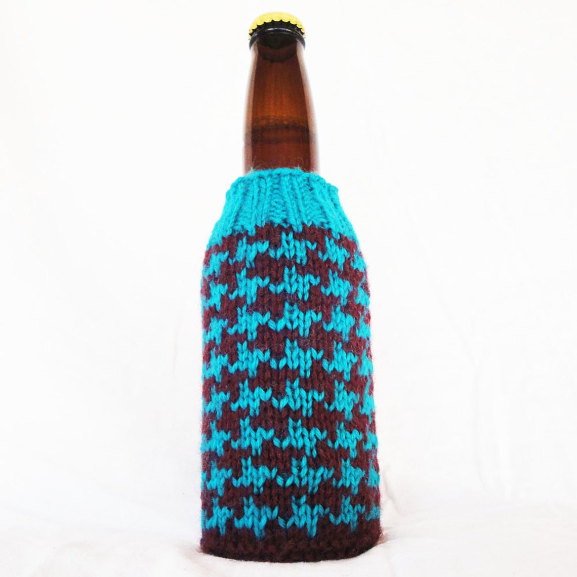 PDF Knitting Pattern Houndstooth Beer Koozie Etsy