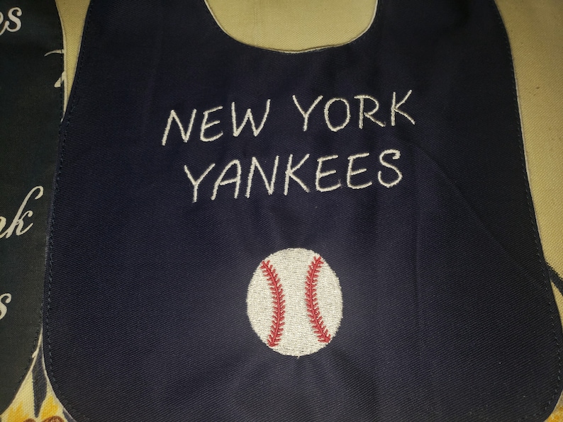 New York Yankees BABY BIB 2