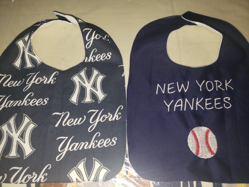New York Yankees BABY BIB 2