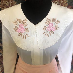 Vintage 90s Embroidered Bib Collar Blouse - Kawaii White Button Down with Pink Floral Embroidery - Romantic Coquette Statement Top -  XL