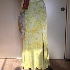 Bright vintage Free People Butterfly Wing Yellow boho/hippie skirt imagem 1