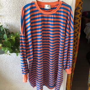 Vintage 80/90s oversized “Bart” rad long shirt, unique retro clothing
