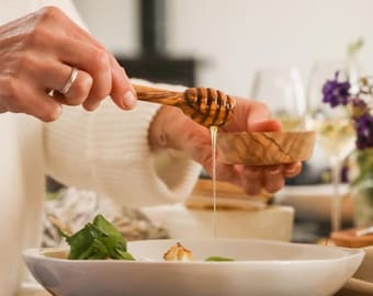 Natural Olive Wood Honey Drizzler | Rustic Wooden Honey Dipper | Honey Serving Tool | Kitchen Utensil for Honey | Rustic Kitchenware Gifts