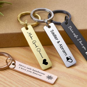 Roestvrijstalen sleutelhanger, op maat gegraveerde sleutelhanger gepersonaliseerde sleutelhanger cadeaus voor hem, cadeaus beste vriend voor moeder verjaardagscadeau vriendje