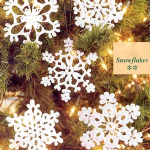 Vintage Crochet Pattern  Five Snowflakes   Christmas Tree Decorations   Tree Trims  Holiday Ornaments White Thread Holiday Decor