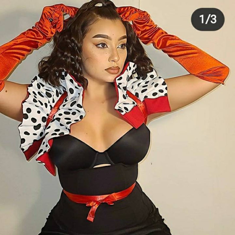 Dramatic collar shrug Cosplay dance costume Dalmatian Cruella de Vil Carnival Ringmaster Burlesque Manga Burningman Circus