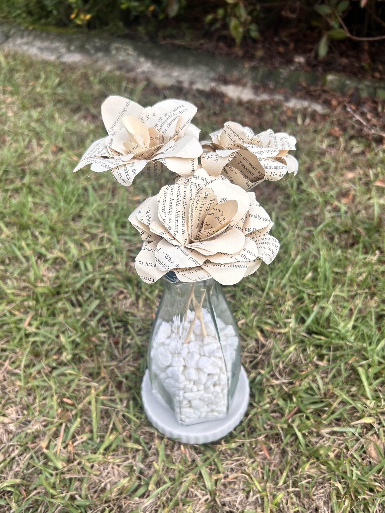 Handmade Paper Flowers, Book Page Flowers, Paper Roses Bouquet, Custom ...