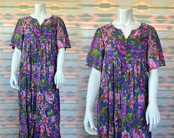 90s Market Dress - Vintage Purple Floral Cotton Dress w Bib Front - Pretty 1990s Indian Cotton Casual Dress M