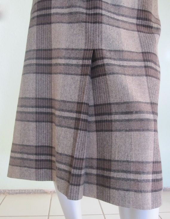 80s Wool Plaid Skirt - Vintage Brown & Black Wool… - image 5