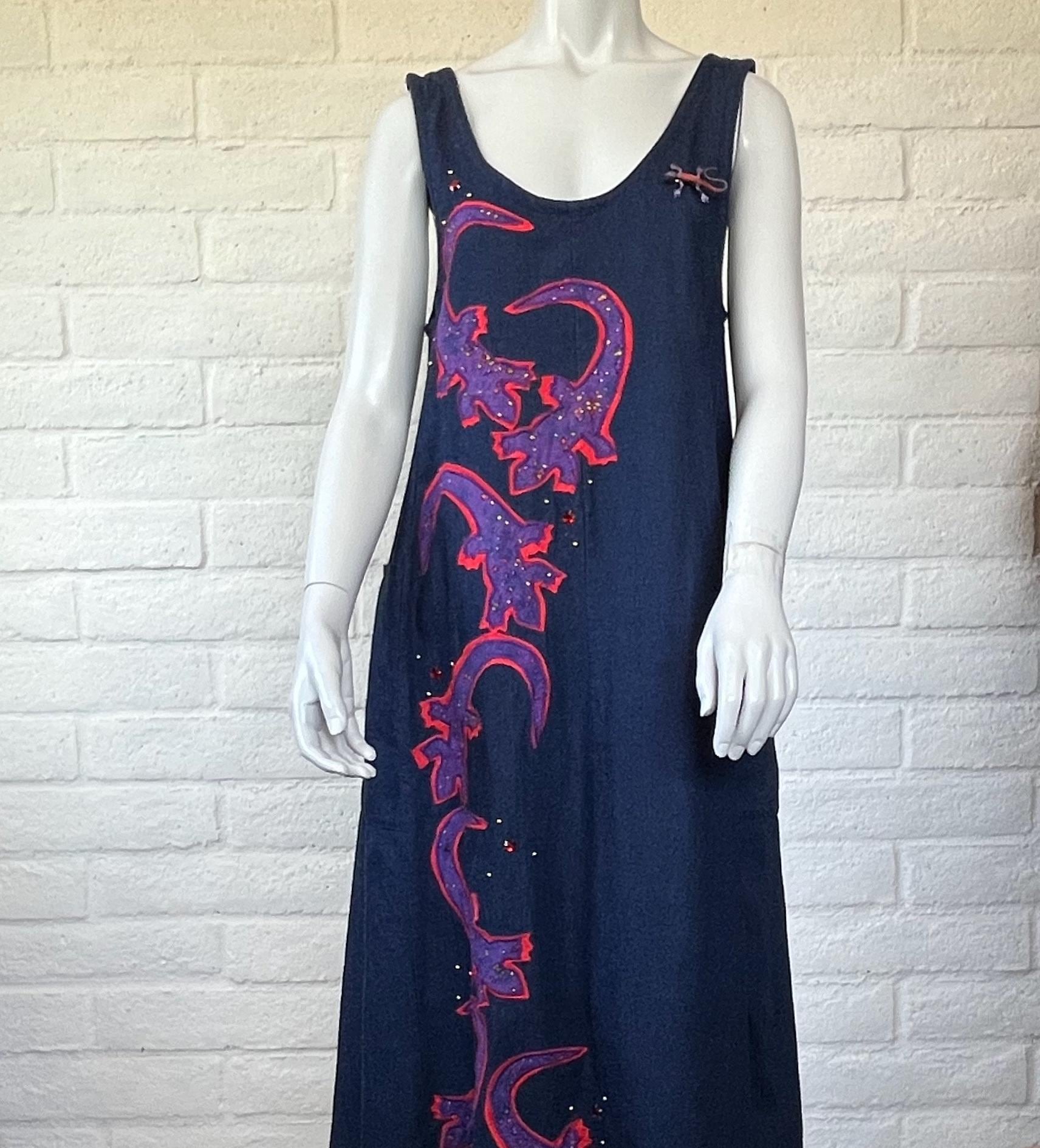 Gecko Print Dress - Vintage 90s Alfredo's Wife Lizard Sundress - 1990s Blue Market Dress w Applique Geckos  XS S M