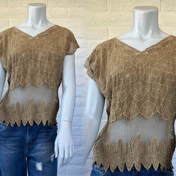 80s Bali Lace Top - Vintage Tan Cutwork Lace Blouse w Fishnet Details - Pretty 1980s Beige Lace & Embroidered Summer Top S M