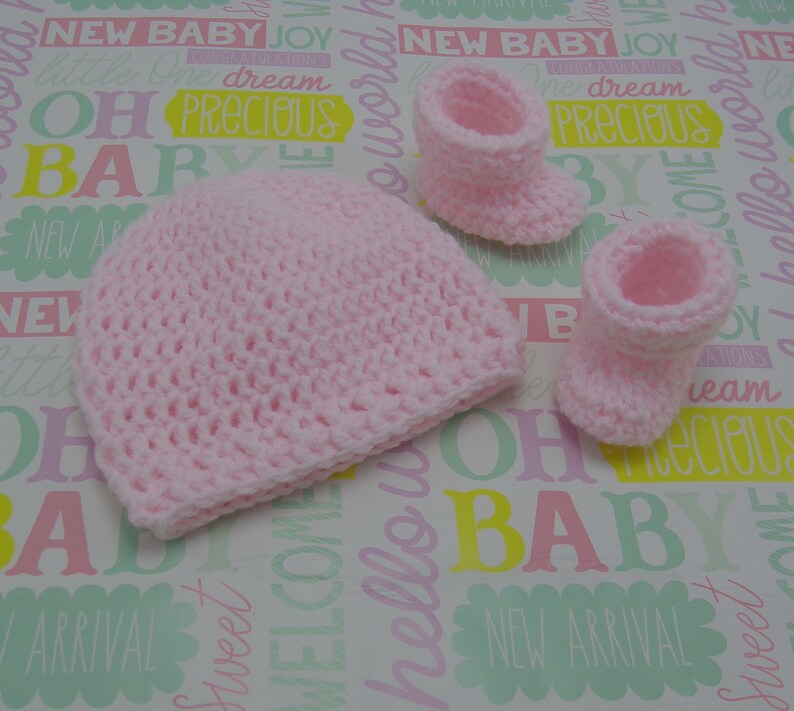 Preemie Baby Crochet Hat and Booties Set - Etsy