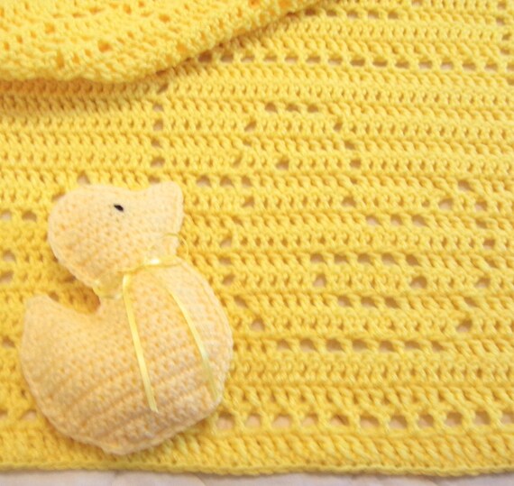 Bambino coperta all'uncinetto, dodici anatre e anatra ripiena giocattolo Set Bambino coperta all'uncinetto, dodici anatre e anatra ripiena giocattolo Set