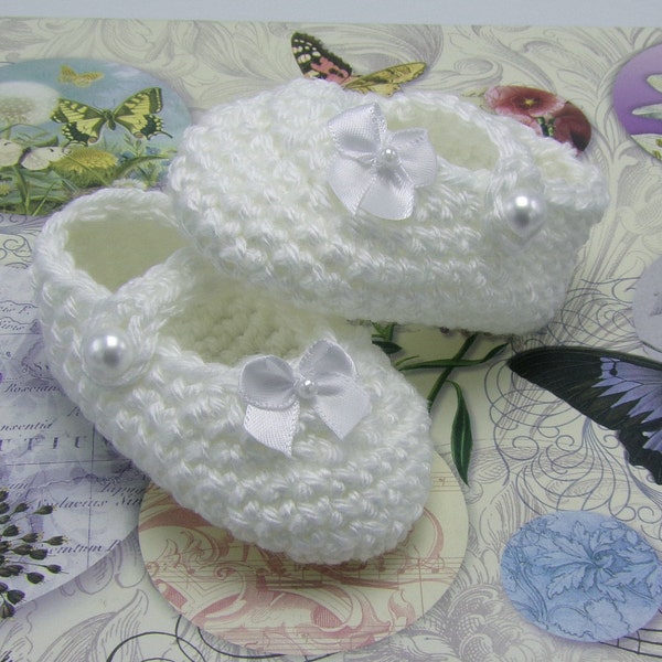 Crochet Mary Jane Style Baby Girl Shoes with Bows - newborn