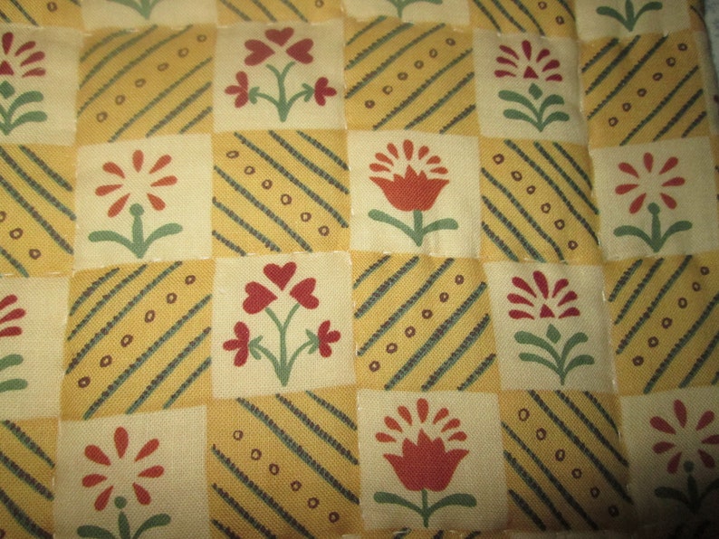 gold flowers with tiny hearts vintage fabric hand quilted insulated potholder with loop
