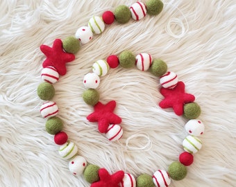 Red Green Star Christmas Woolball Garland