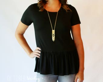 Peplum top met ruches aan de onderkant, maten S-4XL
