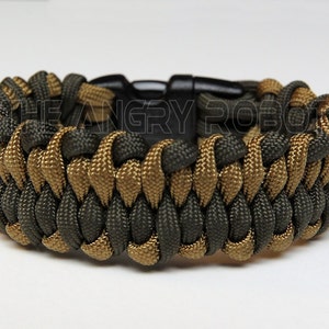 550 Paracord Bracelet Dragon&#39;s Tongue - Khaki & OD Green