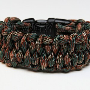 550 Paracord Bracelet Dragon&#39;s Tongue - Woodland Camo