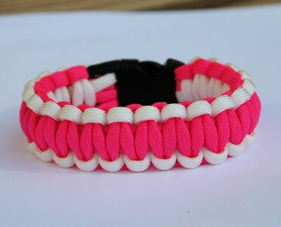 Pink paracord bracelet deals