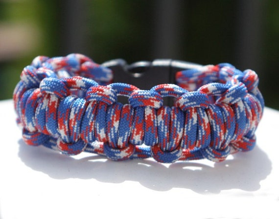 Paracord bracelet india online outlet