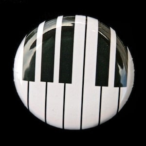Piano Keys - Pinback Button Badge 1 inch
