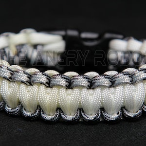 550 Paracord Survival Bracelet  - Urban Camo and White