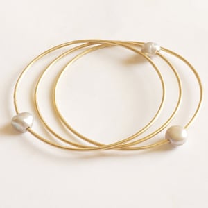 Pearl Bangle Bracelet Brass Bangle gold tone sterling silver Gold Bangle floating pearl fresh water pearl 0240