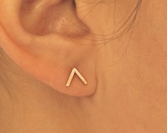 V Stud Earring geometric Chevron Stud Earring 925 Silver Brass 14k gold 6.5mm 7.5mm V arrow earrings point Minimalist 0257