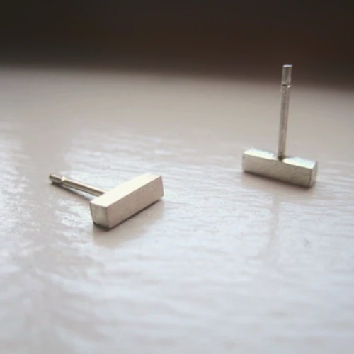 Puces d'oreilles en argent sterling massif de 7 mm, laiton doré, argent noir, puces d'oreilles ultra fines barre carrée de 7 mm de long - Puces géométriques 0015