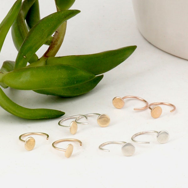 Circle Hugger Hoop ear Dot Hoops Huggie Earrings gold Hug Earrings hook Earrings ear cuff Hoop Earrings endless Hoops 0320