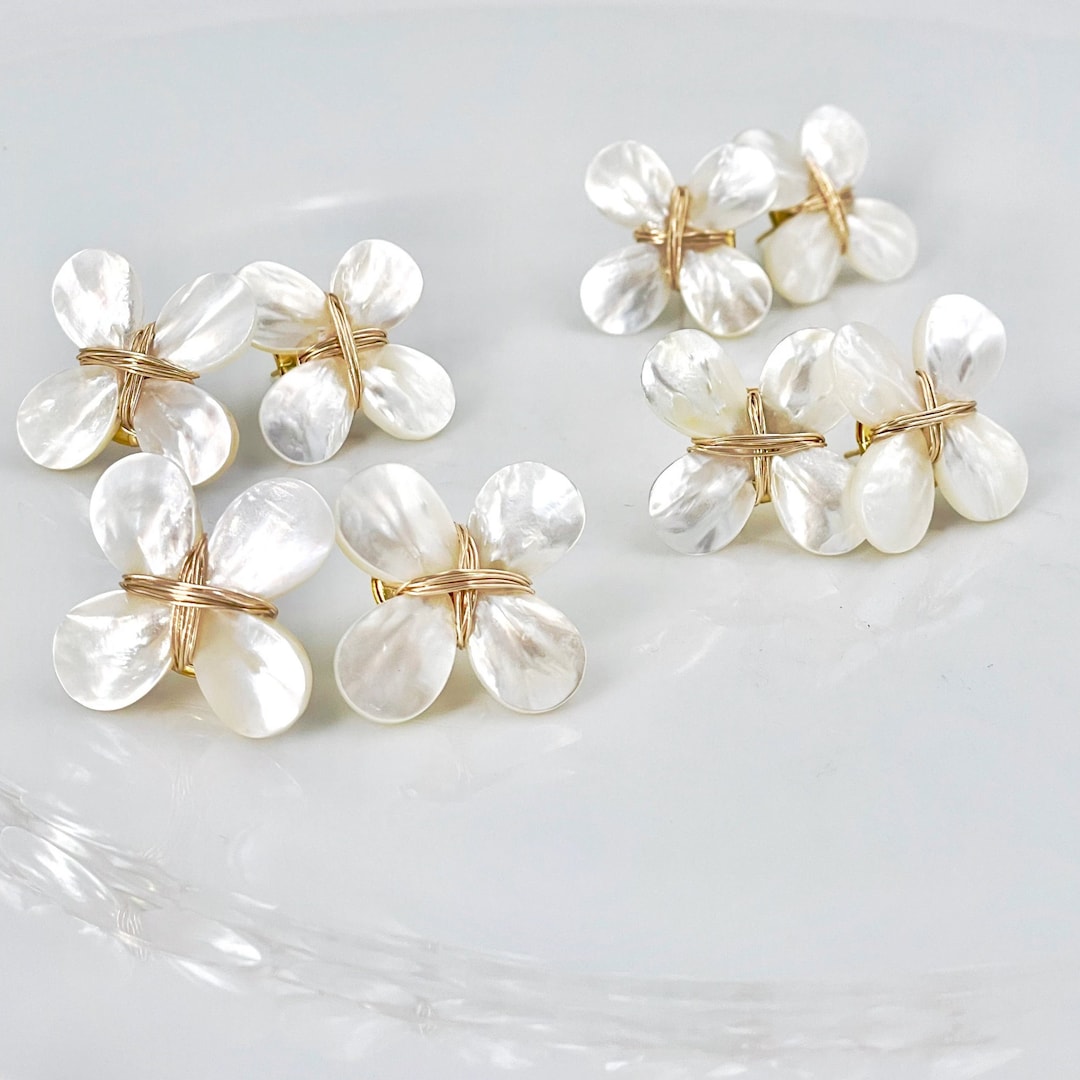 FLORA STATEMENT EARRING GLD MOTHER OF PEARL main image 0