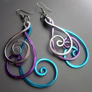 Hammered Peacock BOLD Long Swirly Spiral Feather Aluminum Earrings, Blue Purple Silver