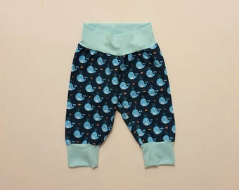 Gifts for baby SIZE 00 - Baby Pants in Sweet Whale Fabric