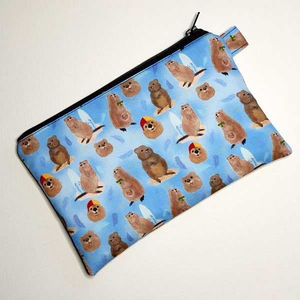 LONGER MEDIUM Pouch with a cute quokka print