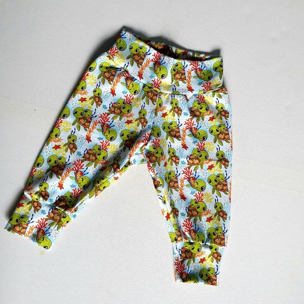 SIZE 00 - Baby Pants in Cute Turtle Fabric