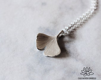 Kleiner Ginkgo Blatt Anhänger: Sterling Silber Halskette