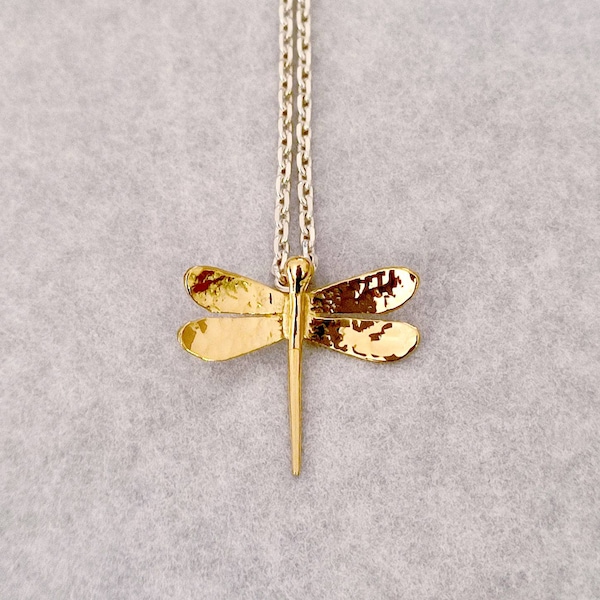 DRAGONFLY - Necklace with 18 kt gold pendant and sterling silver chain - Calcagnini gioielli design
