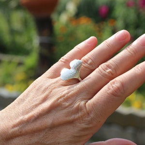 GINKGO - sterling silver ginkgo ring - Jewel with Ginkgo biloba leaf by Calcagnini Gioielli