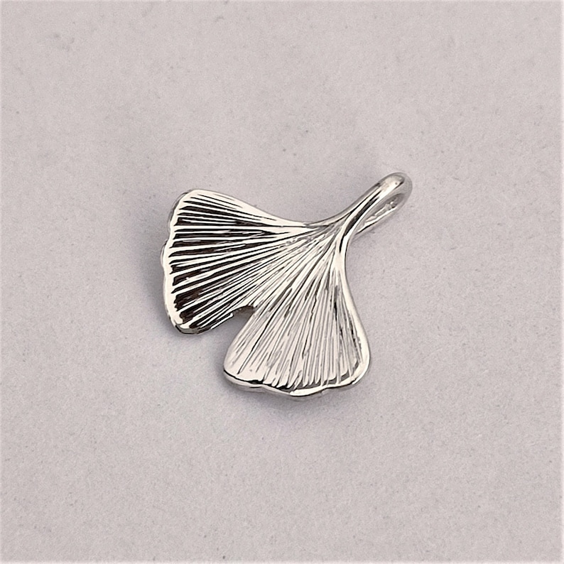 GINKGO kleines Ginkgo Biloba Blatt in Sterling Silber Handgemacht Bild 3