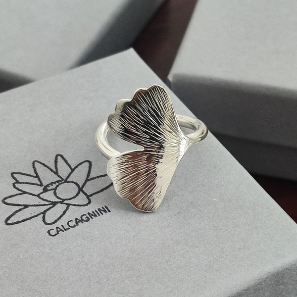 GINKGO - sterling silver ginkgo ring - Jewel with Ginkgo biloba leaf by Calcagnini Gioielli