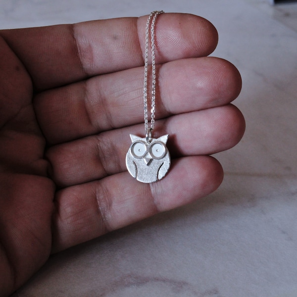 OWL - Sterling silver owl pendant with chain - owl necklace by Calcagnini Gioielli