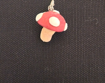 Red mushroom charm