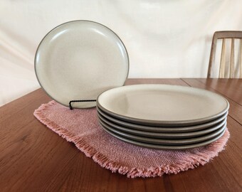 Heath Ceramics Sand/nutmeg Coupe Dinner Plate - Etsy